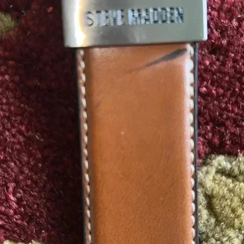 Steve Madden Men’s Dress Black Tan Reversible Belt Silver Tone Buckle NWOT
